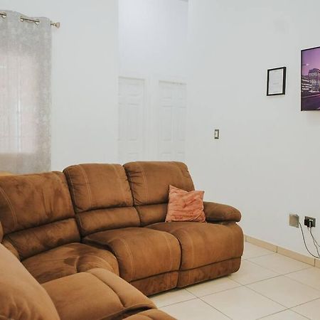 Moderna Casa Amueblada En Residencial Privada Villa San Miguel Esterno foto